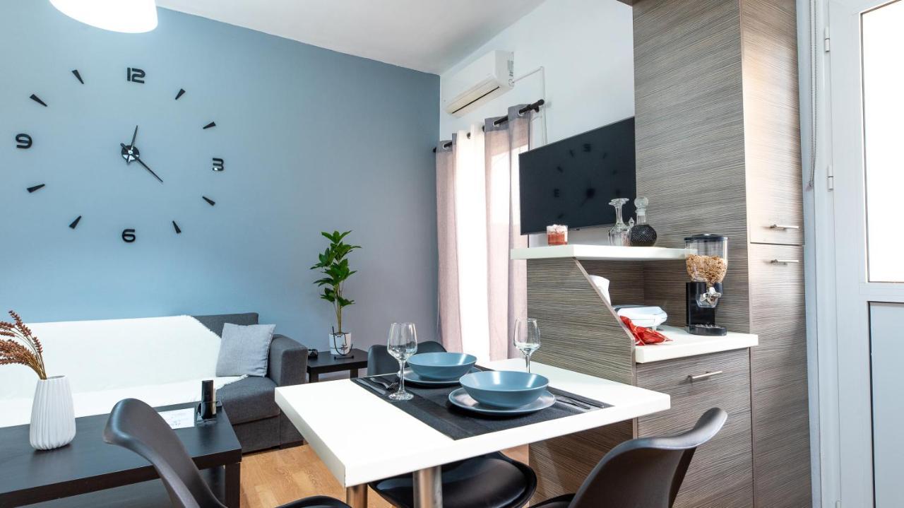 Aelia Apartment Artemida  Buitenkant foto
