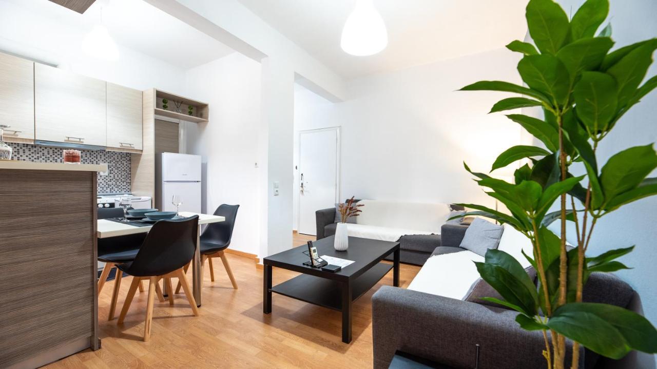 Aelia Apartment Artemida  Buitenkant foto