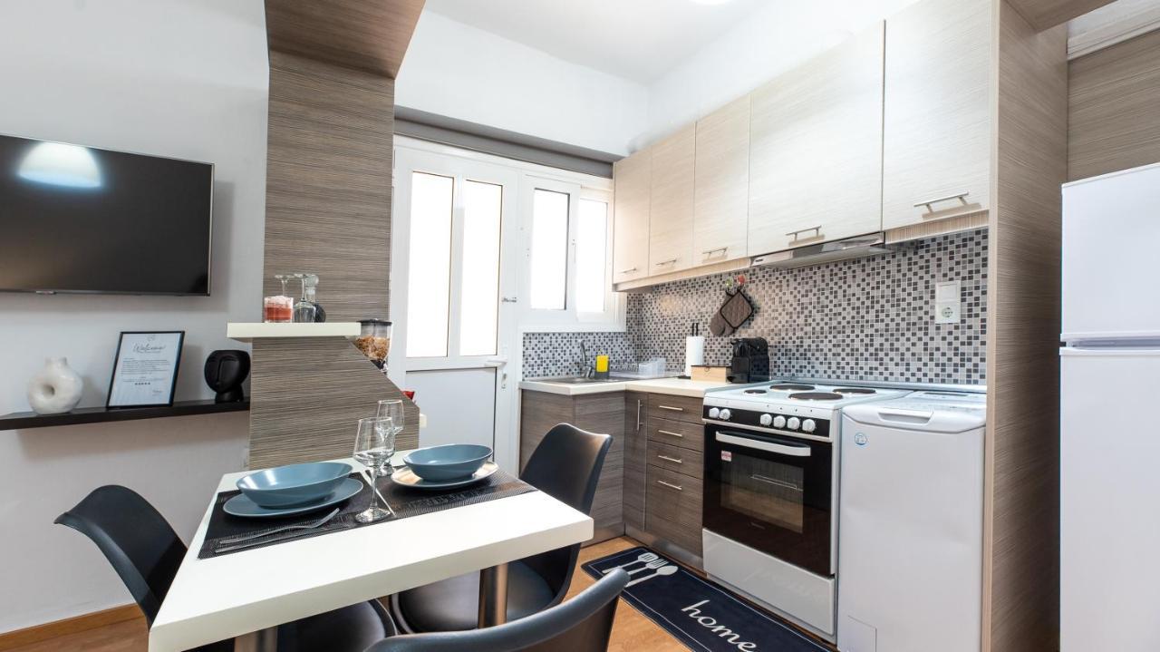 Aelia Apartment Artemida  Buitenkant foto